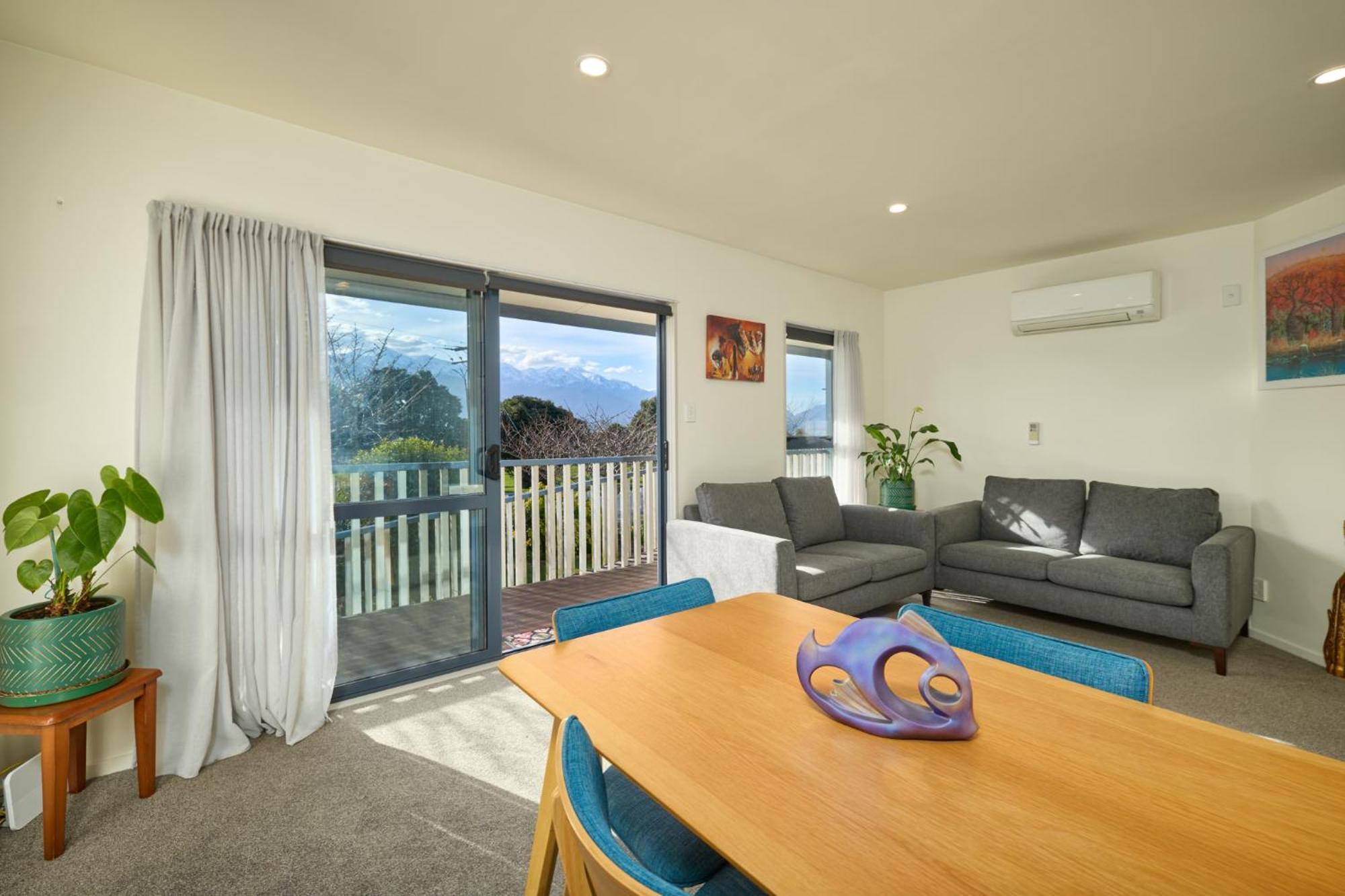 Villa Location With Ocean And Mountain Views Kaikoura Exterior foto